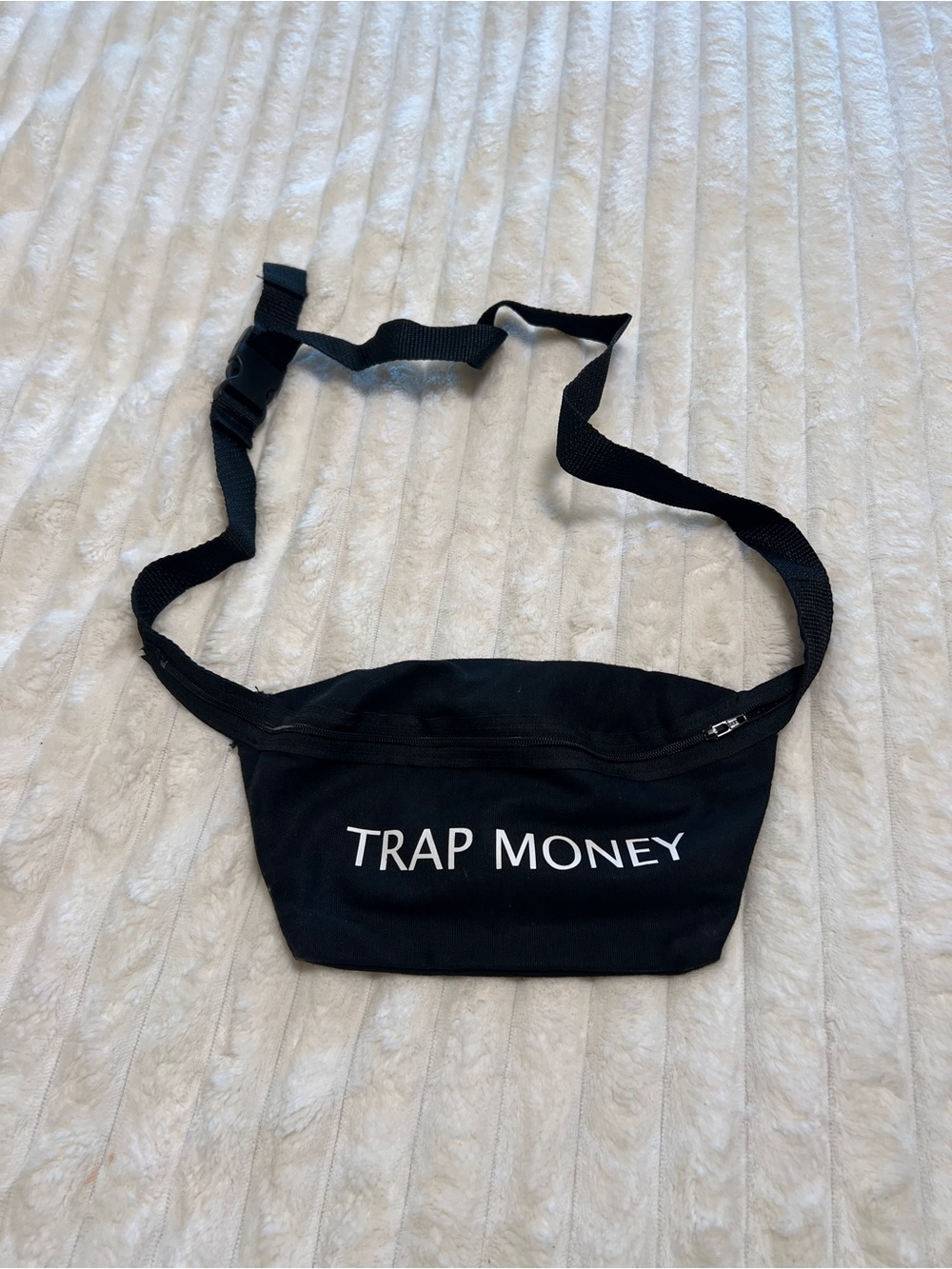 Black 'Trap Money' Canvas Waist Bag: Fanny pack